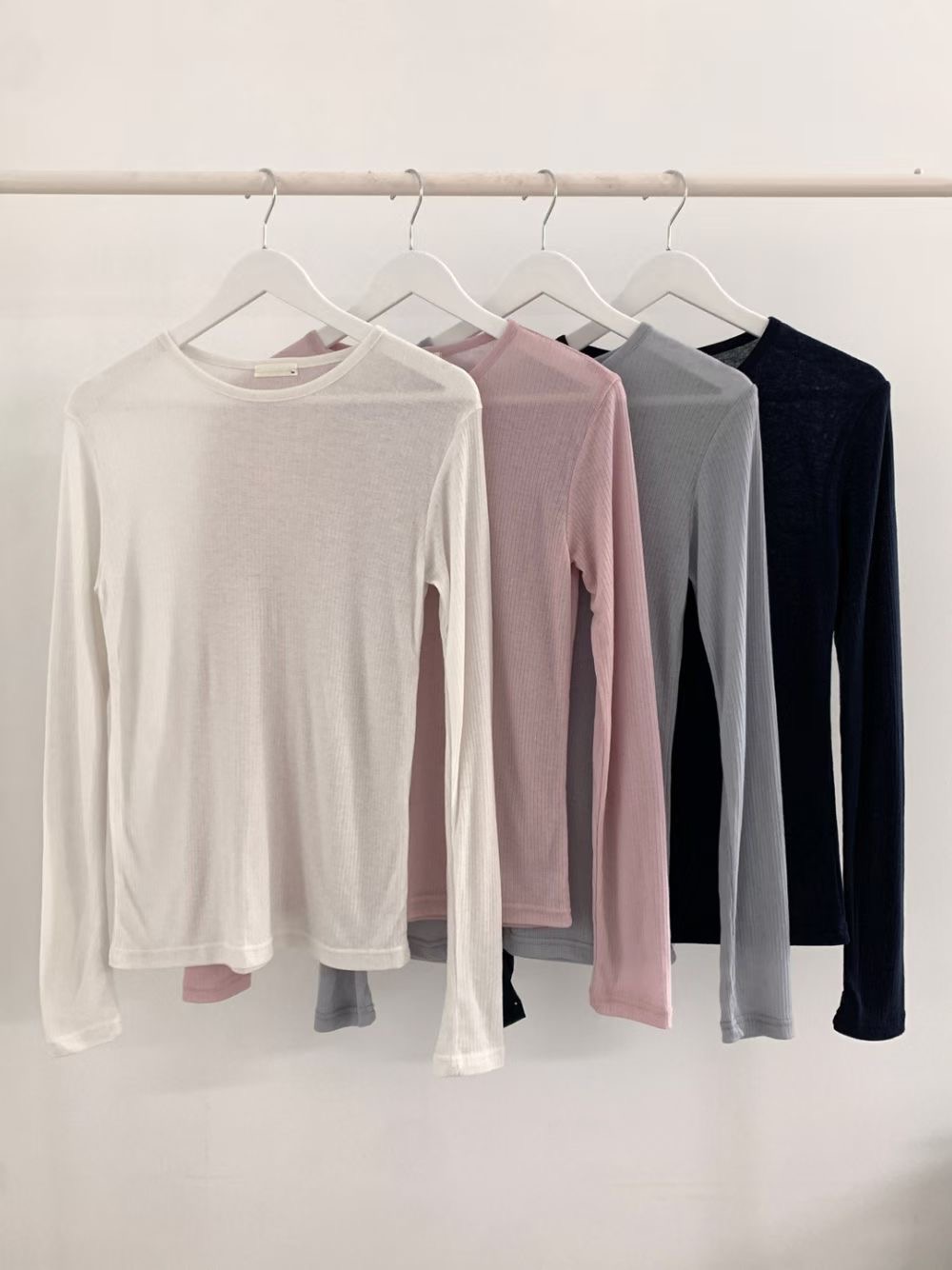 GAMGAK/NEMORETHING韓國代購女士新款時尚長袖T恤不含內搭GAMGAK/NEMORETHING長袖T恤圖色3左三色