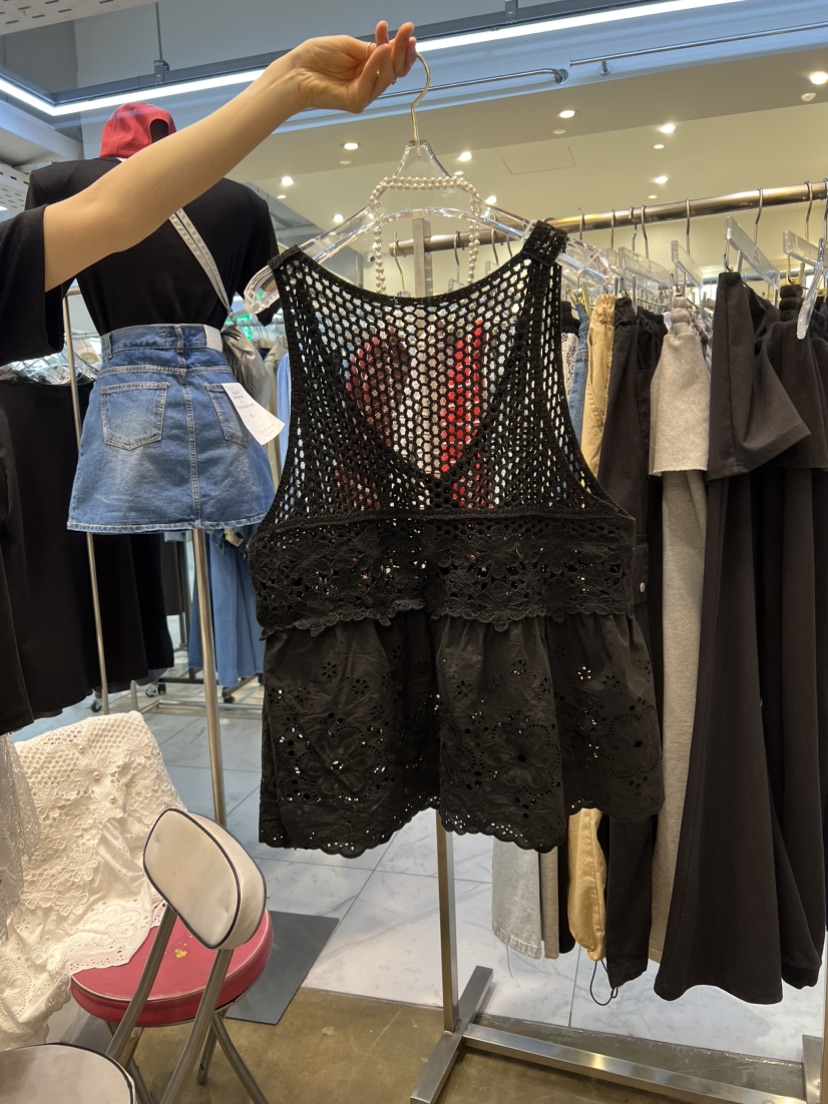 BLUE BANANA韓國東大門代購女裝新品人氣吊帶背心不含配飾BLUE BANANA吊帶/背心