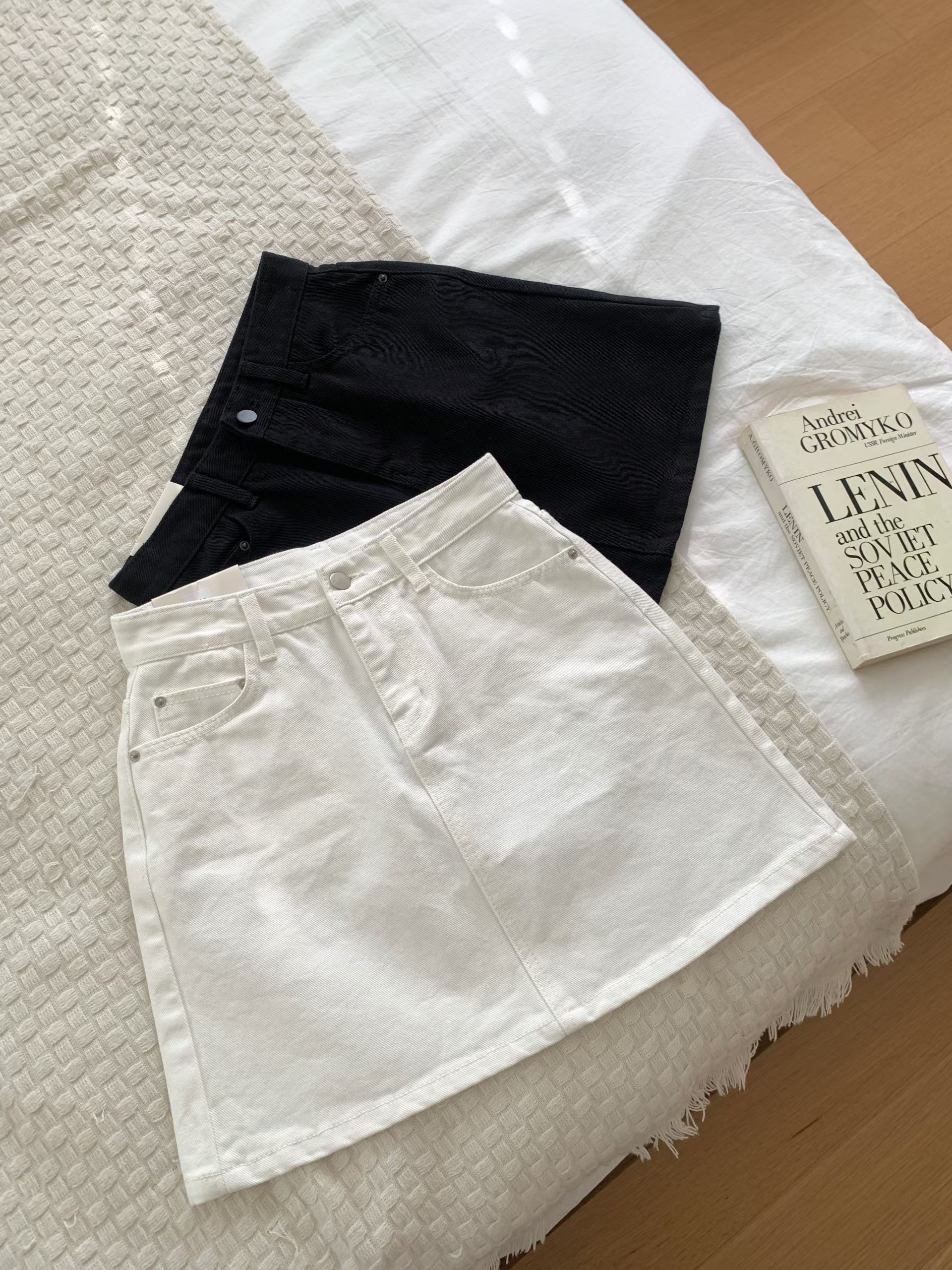 GAMGAK/NEMORETHING韓國代購女裝新品人氣休閑職業時尚短裙GAMGAK/NEMORETHING短裙圖色1上一色