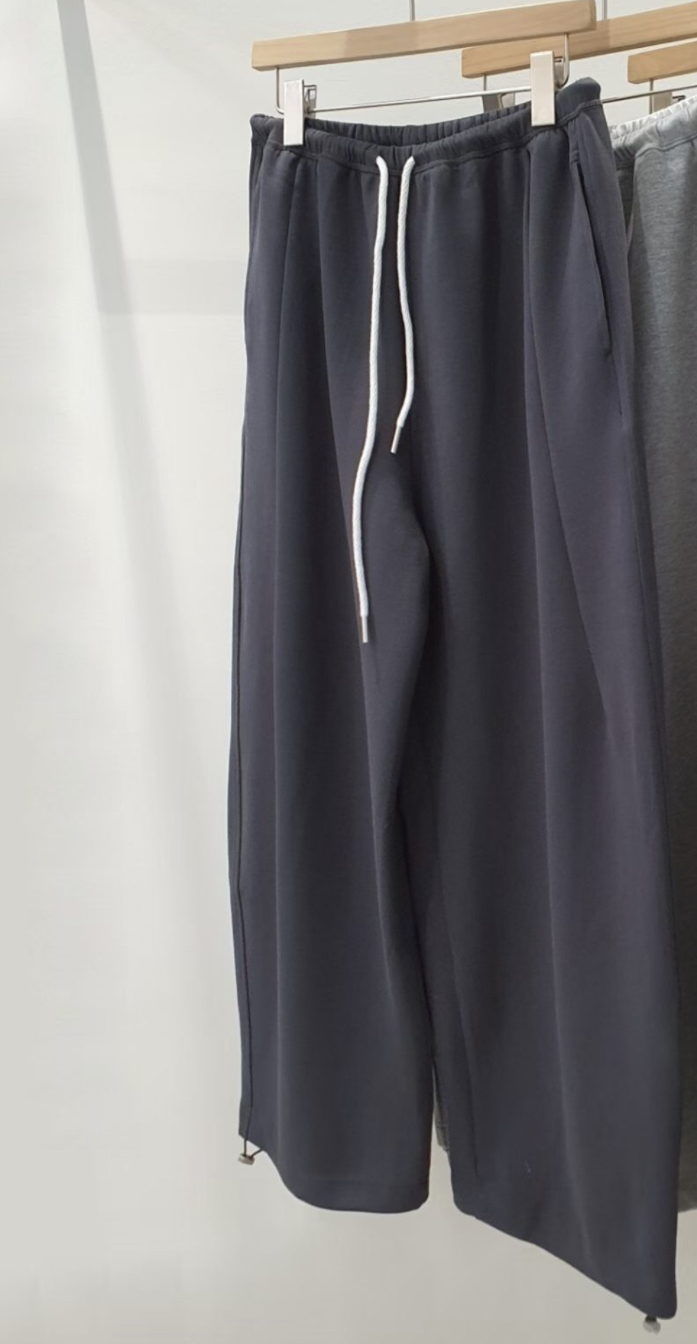 GAMGAK/NEMORETHING東大門代購女裝新款熱賣真品26春夏休閑褲GAMGAK/NEMORETHING休閑褲圖色1