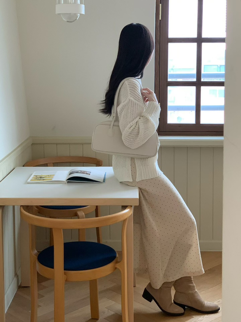 BINUS東大門實拍女裝新品熱賣26春夏時尚職業推薦真品長裙BINUS長裙