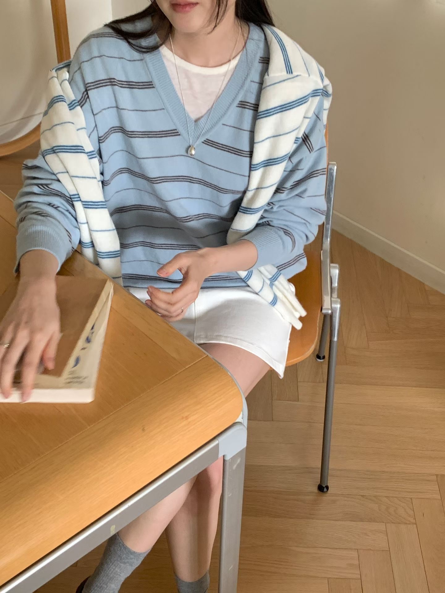 GAMGAK/NEMORETHING韓國代購女士新品推薦針織衫不含內搭V領修身GAMGAK/NEMORETHING針織衫