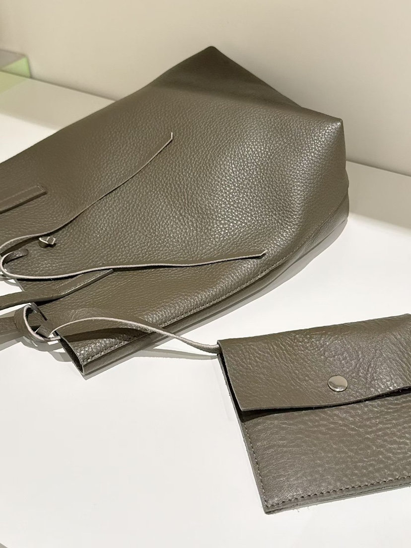 BINUS韓國直郵女裝新品時尚職業人氣26春夏真品推薦手提包BINUS手提包