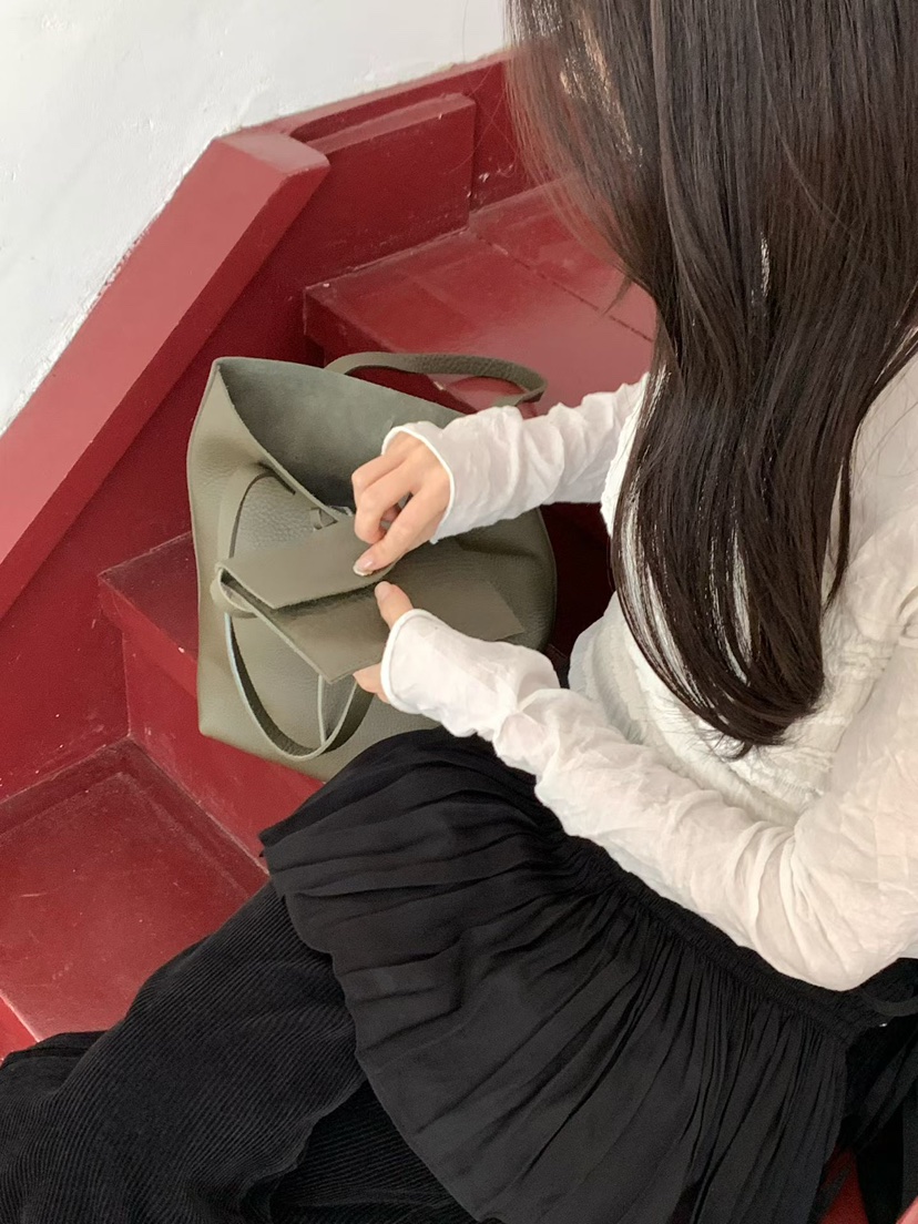 BINUS韓國直郵女裝新品時尚職業人氣26春夏真品推薦手提包BINUS手提包