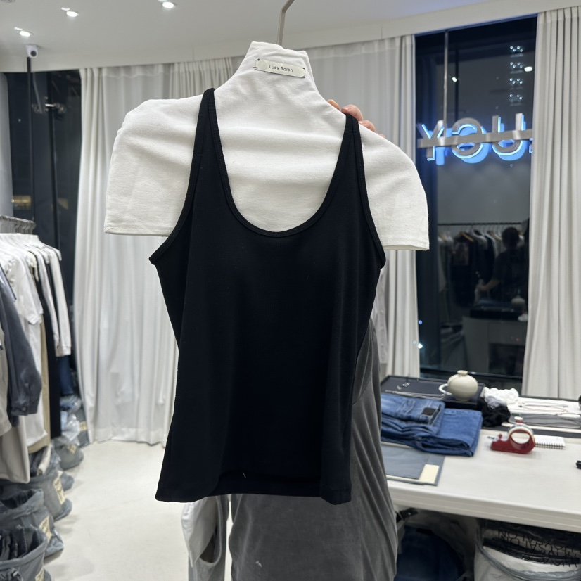 LUCY SALON東大門直郵女裝新款熱賣真品休閑時尚吊帶背心LUCY SALON吊帶/背心圖色2