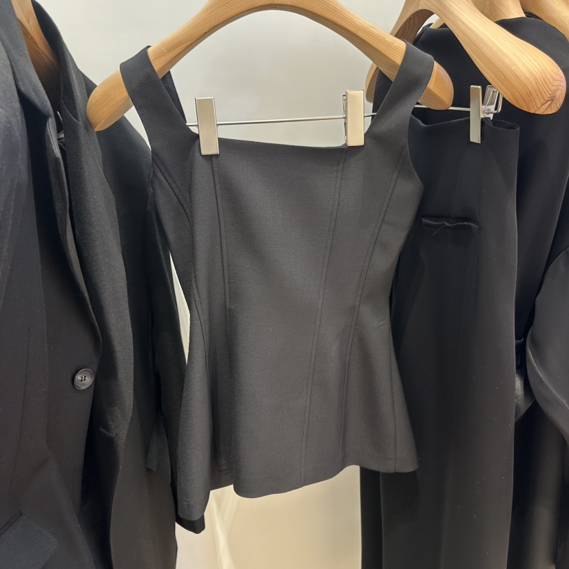 VAN NZILL韓國代購女裝新品真品職業26春夏休閑吊帶背心VAN NZILL吊帶/背心