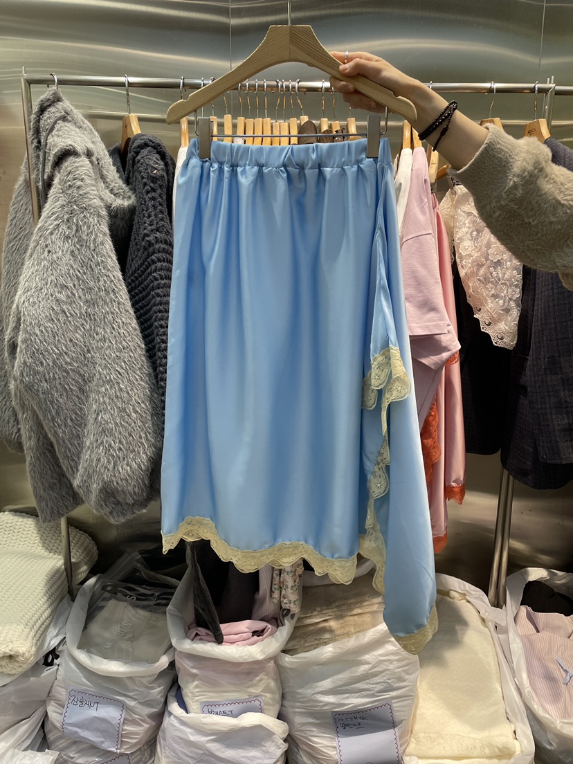 MENDL S東大門代購女士新品26春夏推薦半身裙中短裙蕾絲MENDL S半身裙/中短裙圖色2