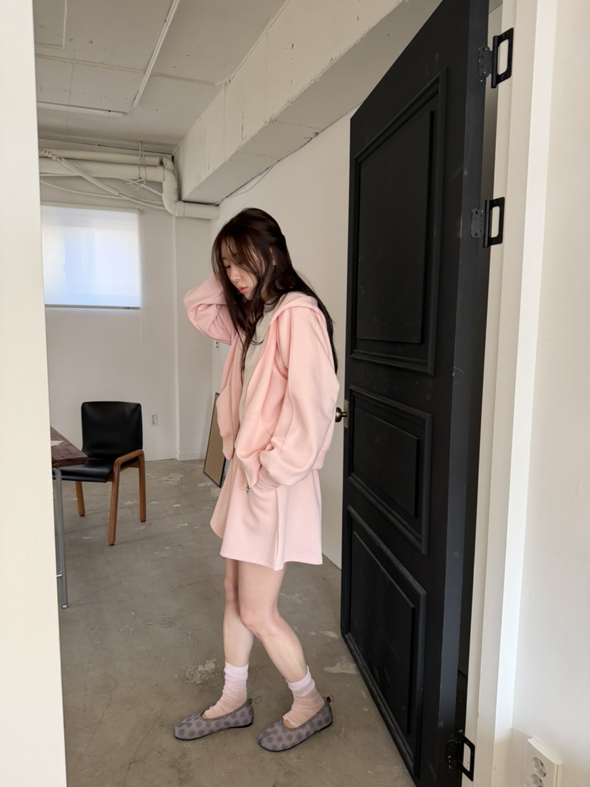 LE AVE東大門直郵女士新款職業人氣熱賣26春夏時尚衛衣拉鏈LE AVE衛衣