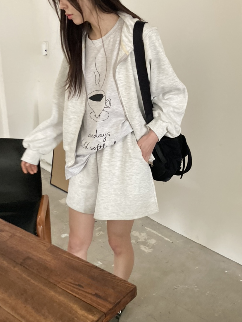 LE AVE東大門直郵女士新款職業人氣熱賣26春夏時尚衛衣拉鏈LE AVE衛衣