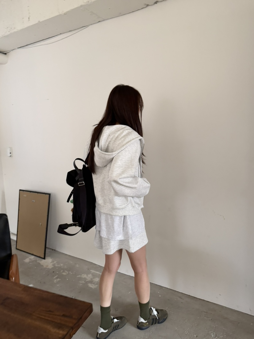 LE AVE東大門直郵女士新款職業人氣熱賣26春夏時尚衛衣拉鏈LE AVE衛衣