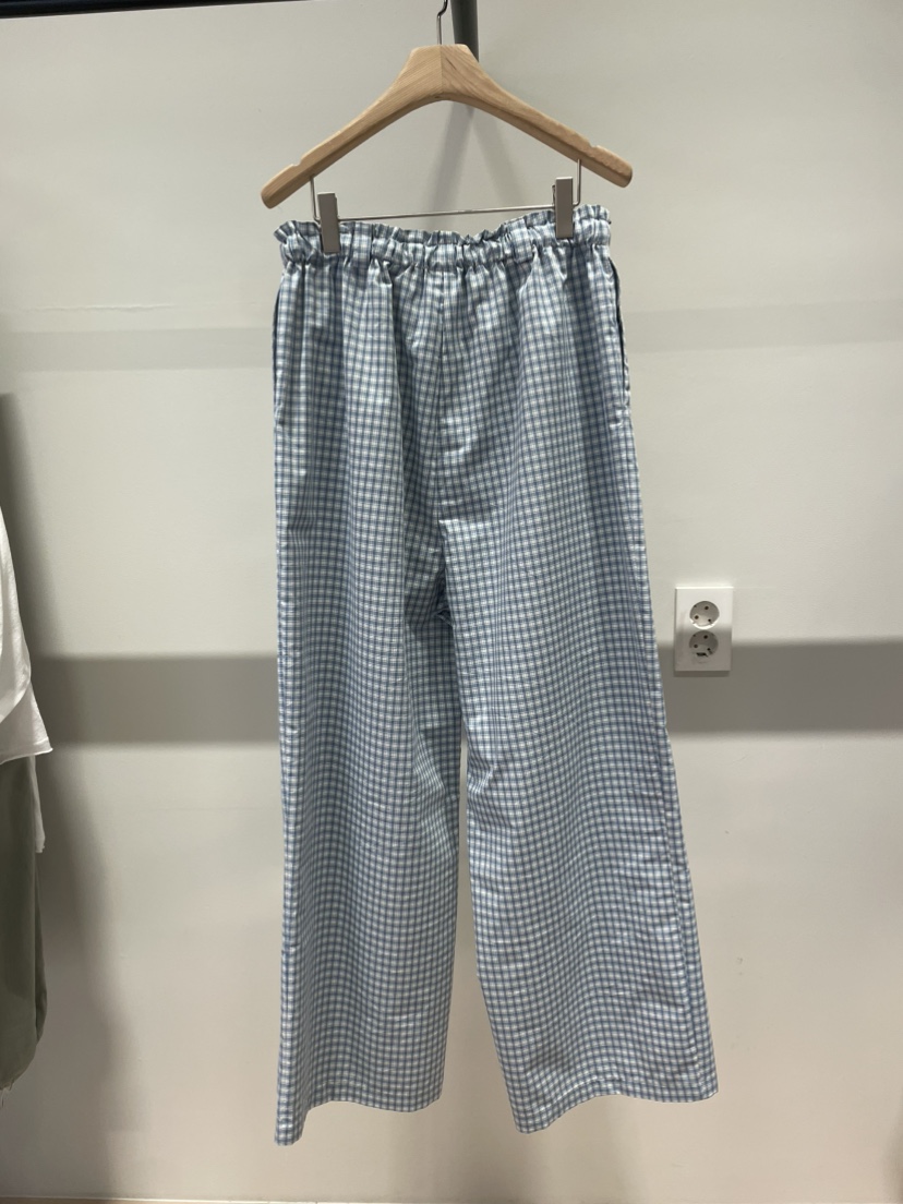 ORMORE東大門實拍女士新品職業時尚人氣熱賣推薦26春夏休閑褲ORMORE休閑褲