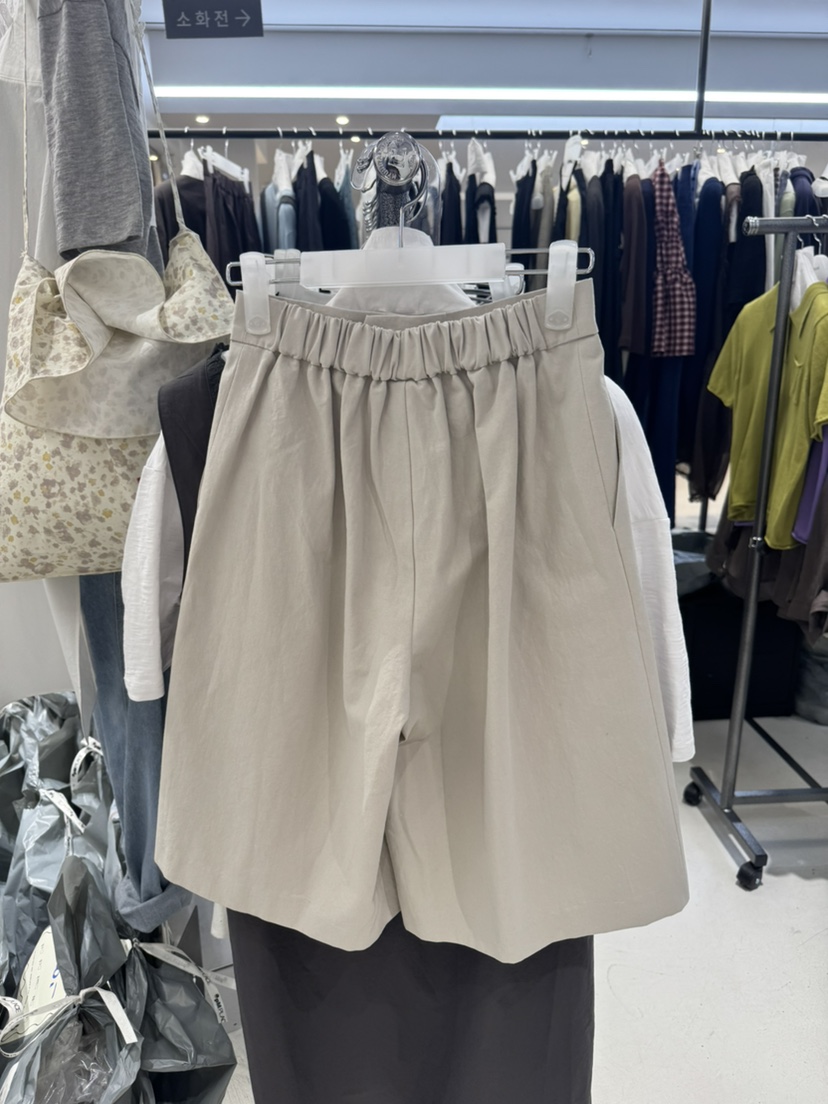 OLI SEOUL韓國直郵女裝新品職業熱賣人氣推薦休閑時尚短褲OLI SEOUL短褲