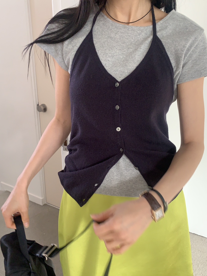 BAKING POWDER韓國直郵女士新款26春夏熱賣吊帶背心紐扣BAKING POWDER吊帶/背心圖色3