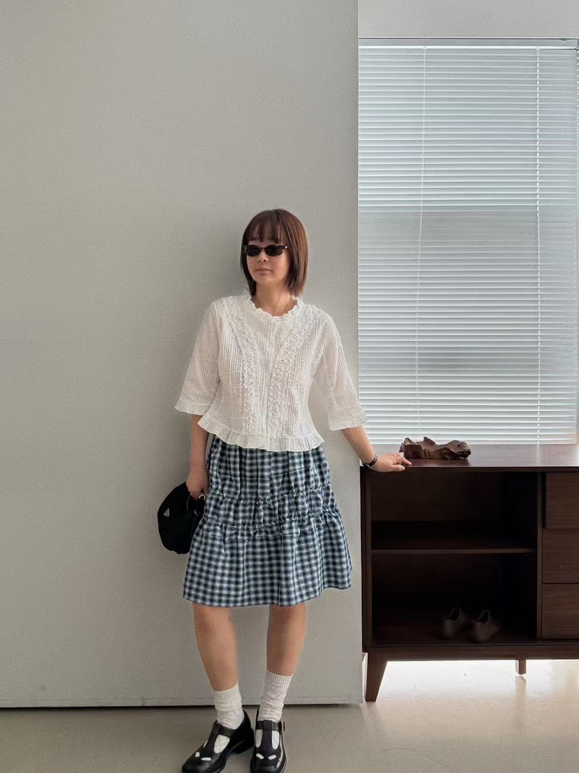 OLI SEOUL東大門代購女士新款職業時尚人氣真品襯衫蕾絲衫OLI SEOUL襯衫/蕾絲衫