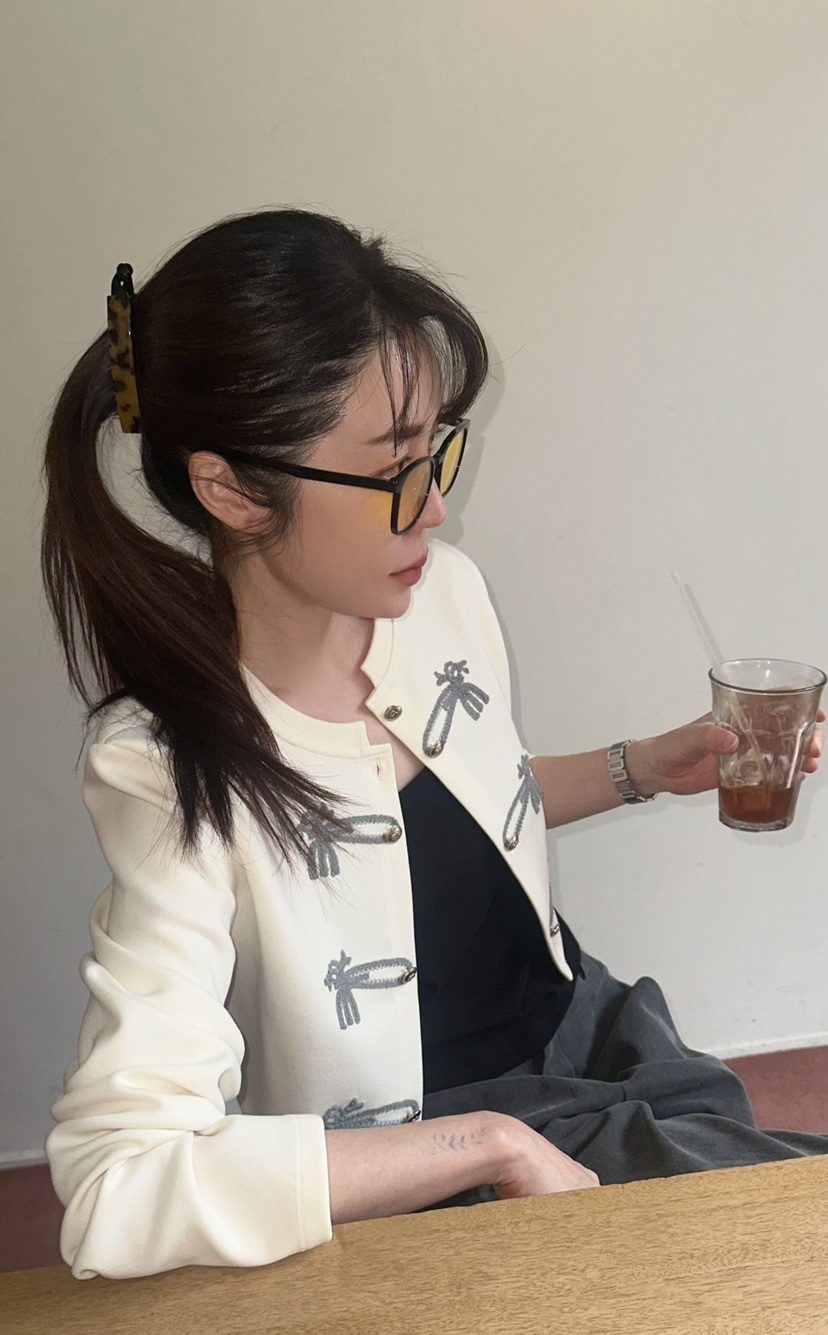 GENTLE B/LOVENTINA東大門直郵女裝新款熱賣夾克羊毛衫GENTLE B/LOVENTINA夾克