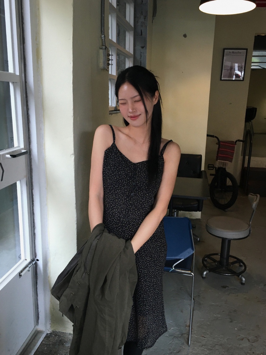 NOPROBLEM韓國直郵女裝新款推薦休閑職業熱賣時尚26春夏連衣裙NOPROBLEM連衣裙