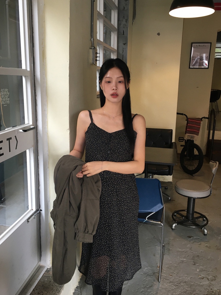 NOPROBLEM韓國直郵女裝新款推薦休閑職業熱賣時尚26春夏連衣裙NOPROBLEM連衣裙