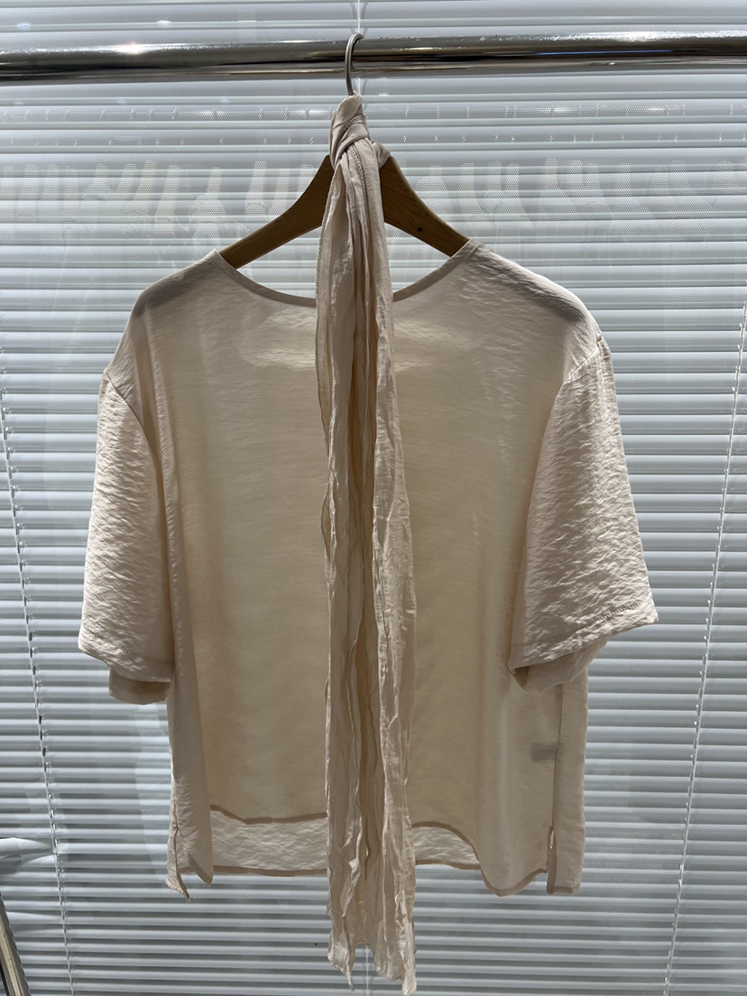 FF/SUNDAY韓國東大門直郵女裝新款人氣襯衫蕾絲衫含圍巾褶皺FF/SUNDAY襯衫/蕾絲衫圖色1