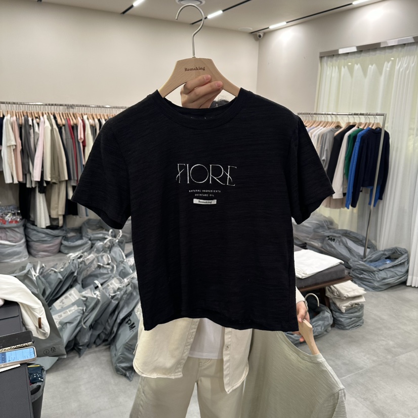 URBANSTORY/REMAKING韓國直郵女裝新品熱賣時尚推薦26春夏T恤Remaking/URBANSTORYT恤圖色2
