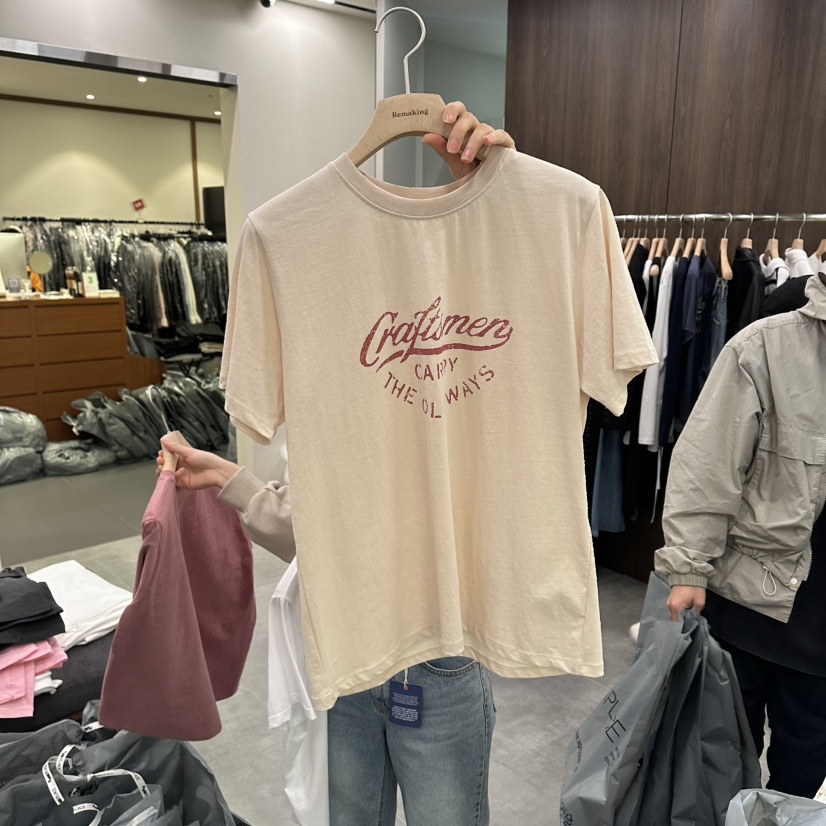 URBANSTORY/REMAKING韓國東大門代購女士新款人氣推薦T恤Remaking/URBANSTORYT恤圖色2