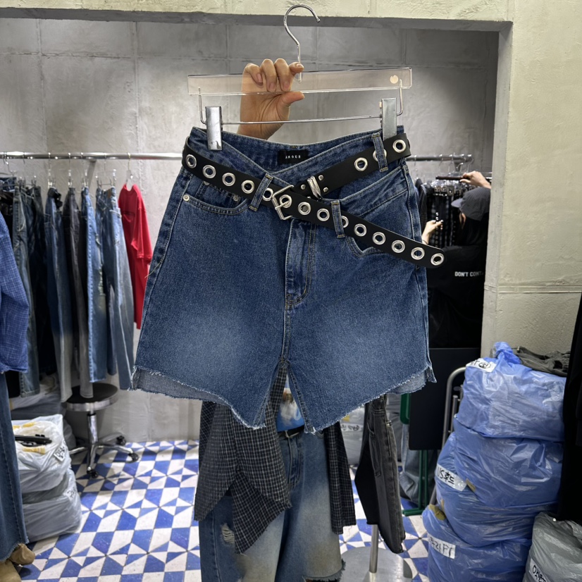 AMOUR韓國直郵實拍女士新款人氣職業26春夏時尚短褲不含腰帶AMOUR短褲圖色1