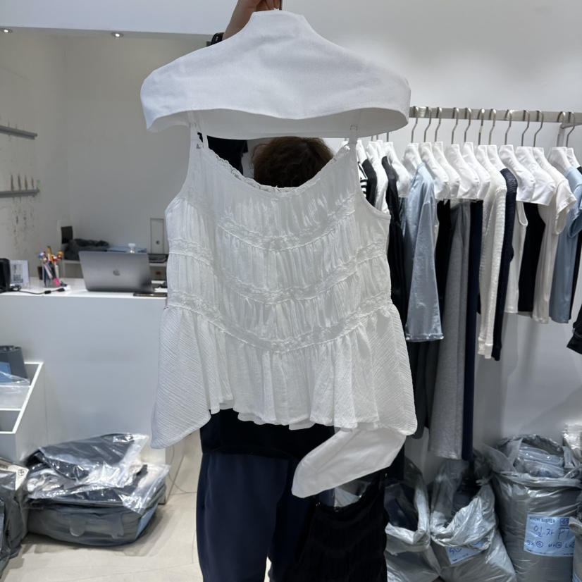 RICH SISTER韓國直郵女士新款推薦時尚熱賣吊帶背心蕾絲RICH SISTER吊帶/背心