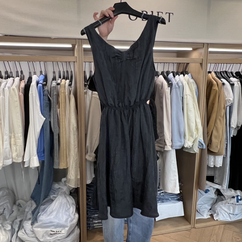 OBJET/LOVEUSU韓國東大門直郵女士新品職業人氣熱賣連衣裙OBJET/LOVEUSU連衣裙圖色1