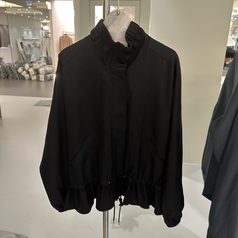 LOVE YOU SO MUCH/MORE THAN YESTERDAY韓國東大門直郵女士新款熱賣夾克LYSM/MORE THAN YESTERDAY夾克圖色2