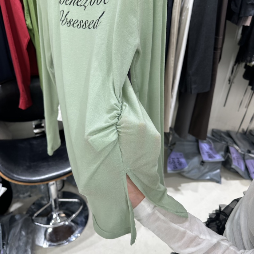 BENE韓國東大門直郵女裝新品職業熱賣時尚人氣推薦長袖T恤BENE長袖T恤