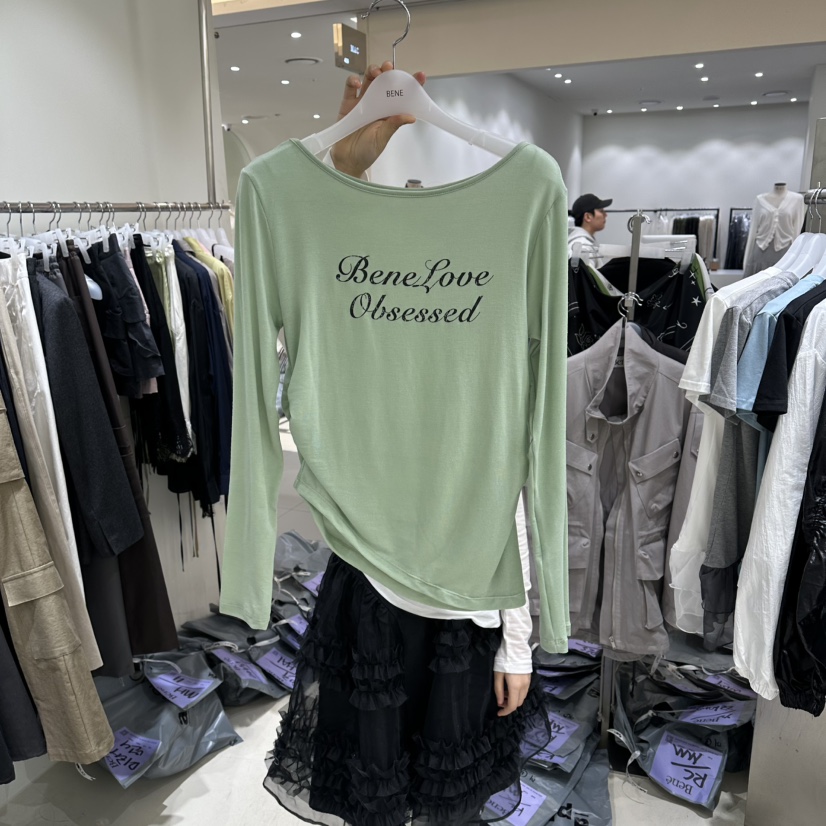 BENE韓國東大門直郵女裝新品職業熱賣時尚人氣推薦長袖T恤BENE長袖T恤圖色1