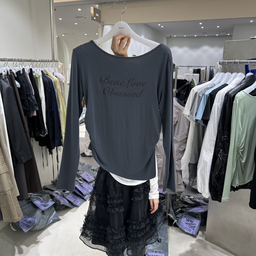 BENE韓國東大門直郵女裝新品職業熱賣時尚人氣推薦長袖T恤BENE長袖T恤圖色4