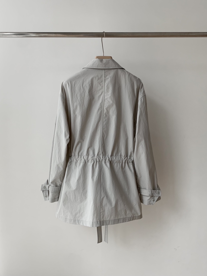 AND THE韓國直郵實拍女士新品熱賣職業推薦時尚夾克含腰帶AND THE夾克