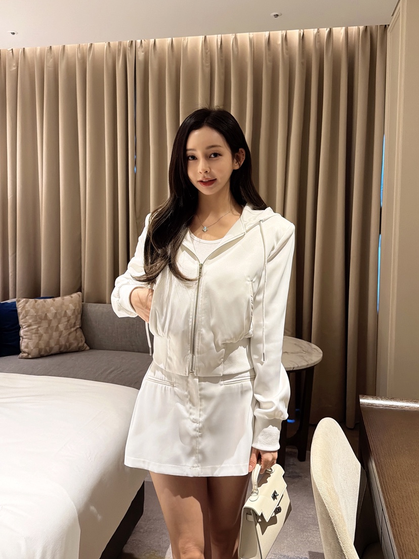 CLOTH韓國東大門直郵女裝新品時尚26春夏職業休閑熱賣裙褲CLOTH裙褲