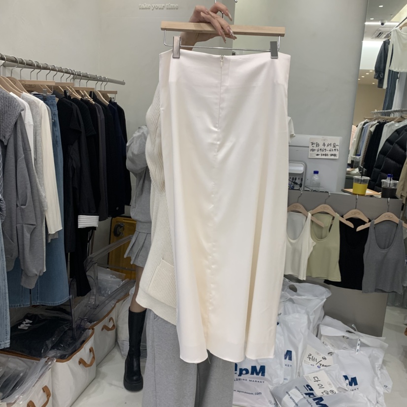 TAKE YOUE TIME韓國代購女裝新品推薦熱賣26春夏長裙緞面TAKE YOUE TIME長裙