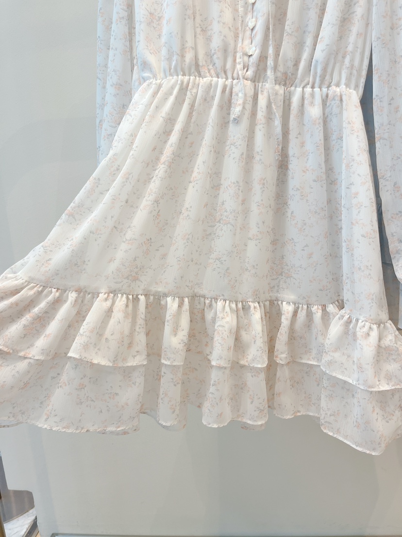 OVE韓國東大門直郵女士新品26春夏熱賣推薦人氣時尚連衣裙OVE連衣裙