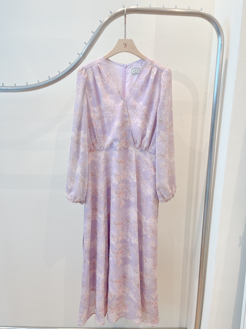 OVE韓國直郵實拍女士新品人氣休閑熱賣職業時尚連衣裙V領OVE連衣裙圖色2