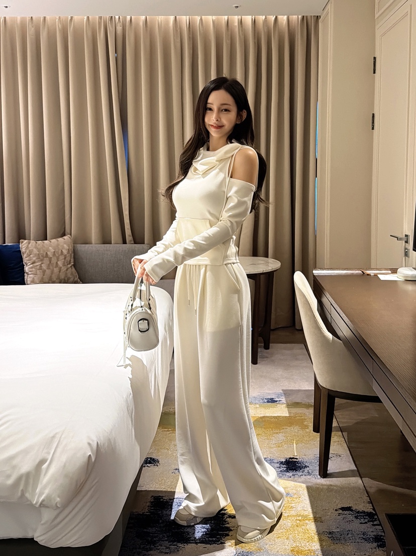 CLOTH韓國東大門直郵女裝新款26春夏時尚職業推薦套裝兜帽CLOTH套裝