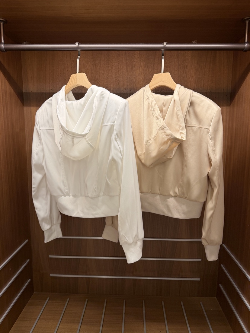 CLOTH韓國直郵實拍女裝新品人氣時尚休閑熱賣推薦夾克連帽CLOTH夾克