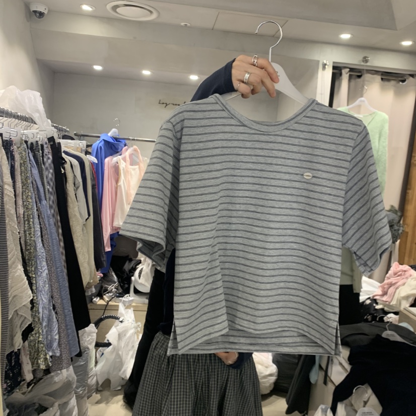 LOGROAD韓國東大門代購女裝新品熱賣時尚推薦26春夏職業T恤LOG ROADT恤圖色2