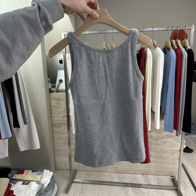 EOOB/LAMEREI韓國東大門代購女士新品推薦職業熱賣吊帶背心EOOB/LAMEREI吊帶/背心