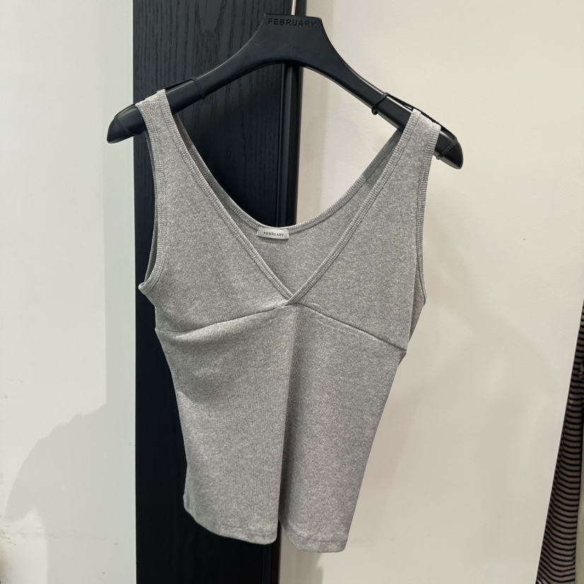FEBRUARY 11韓國東大門直郵女裝新品時尚26春夏吊帶背心FEBRUARY 11吊帶/背心圖色1