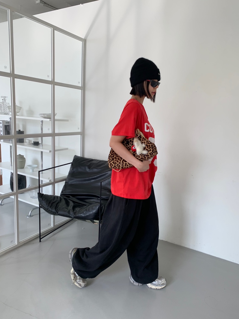 OKIE韓國直郵女士新品26春夏推薦時尚人氣職業休閑熱賣T恤OKIET恤