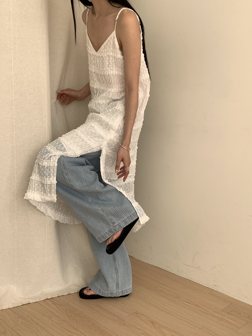 B_GARDER韓國東大門直郵女士新款人氣時尚休閑連衣裙荷葉邊B.GARDER連衣裙