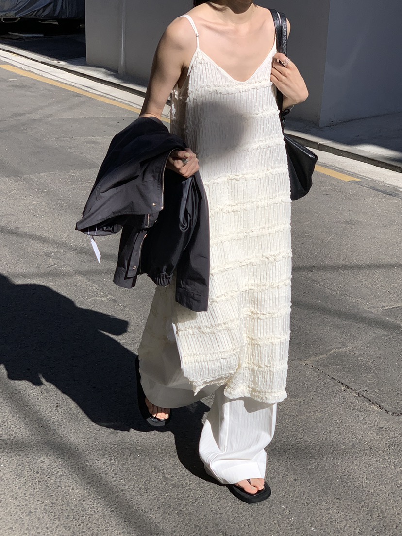 B_GARDER韓國東大門直郵女士新款人氣時尚休閑連衣裙荷葉邊B.GARDER連衣裙