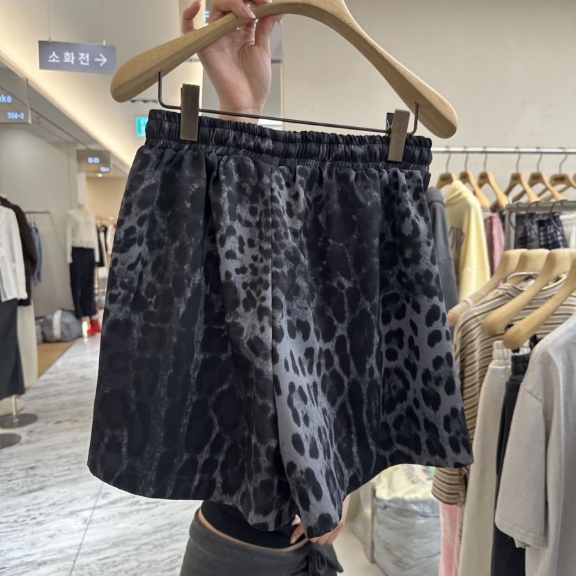 FORMING-P韓國直郵實拍女裝新品人氣26春夏熱賣職業短褲FORMING-P短褲