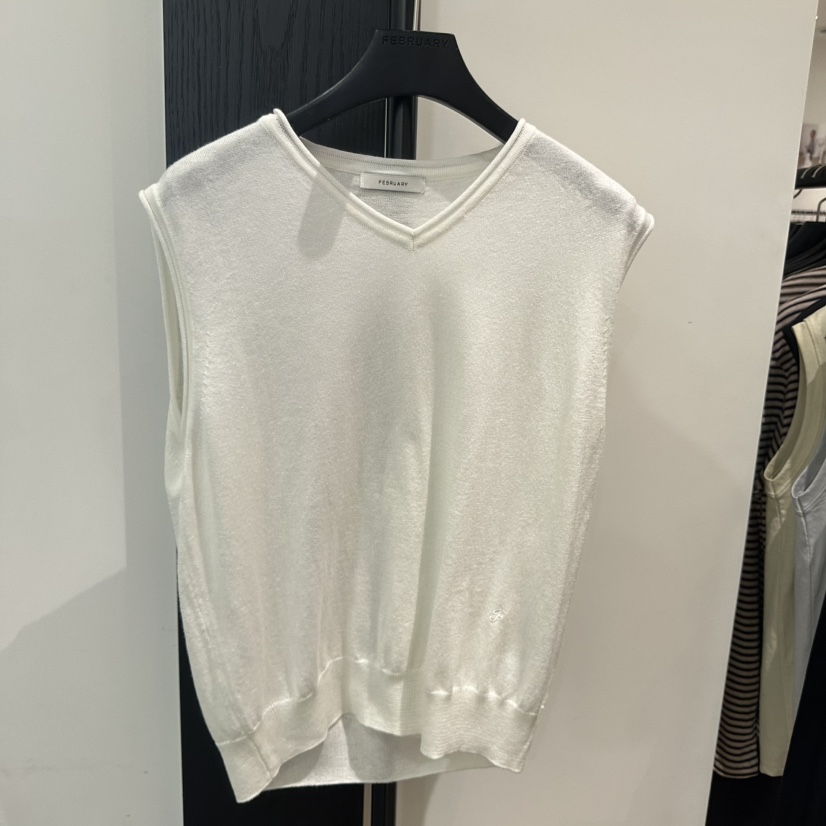 FEBRUARY 11韓國東大門代購女士新款休閑26春夏吊帶背心絲綢FEBRUARY 11吊帶/背心圖色1