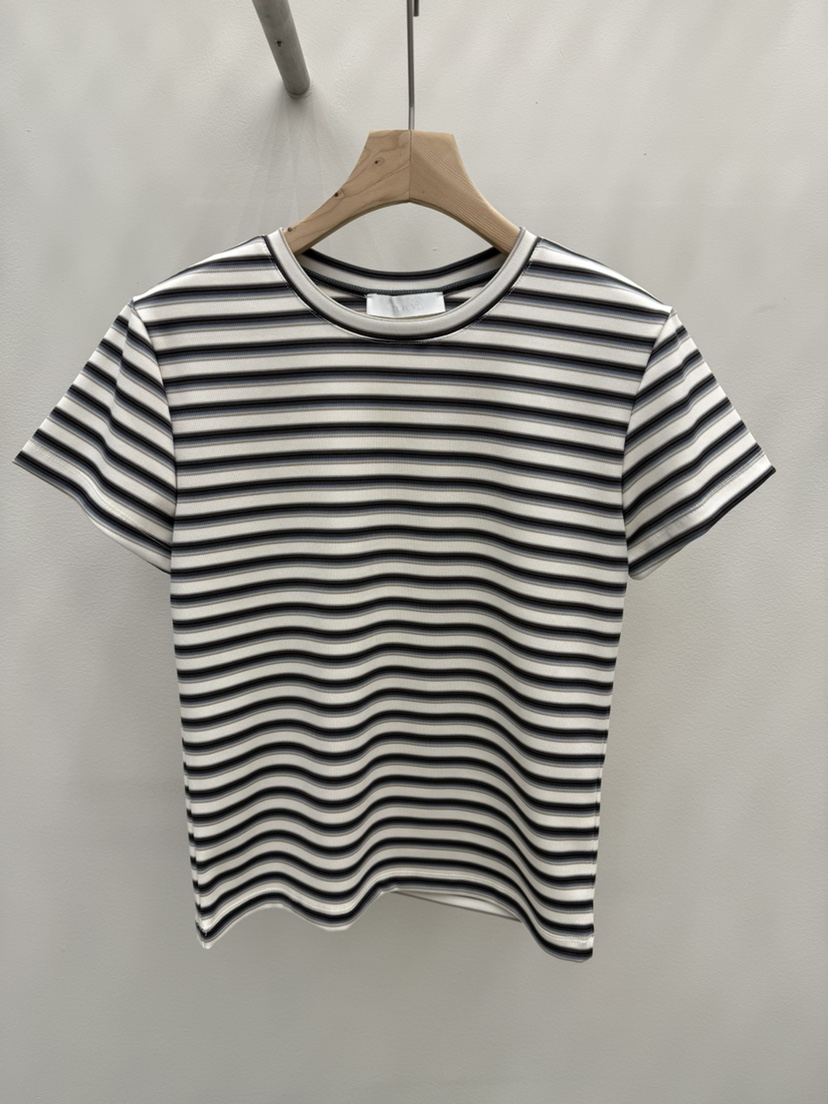 EOOB/LAMEREI韓國直郵實拍女裝新品休閑人氣職業時尚T恤EOOB/LAMEREIT恤圖色1