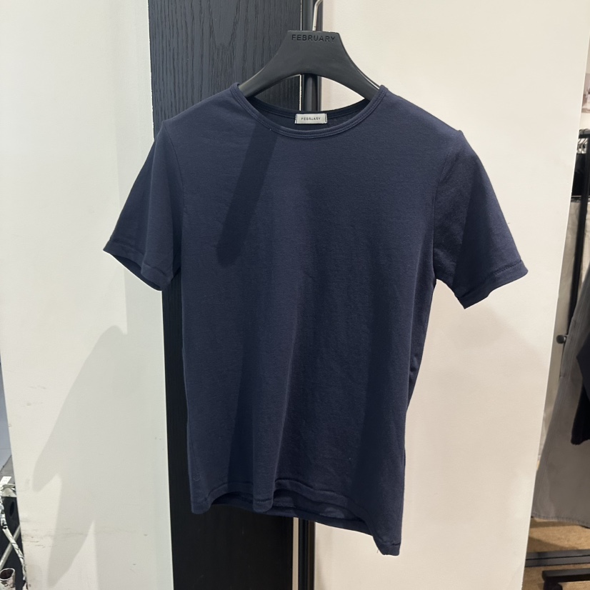 FEBRUARY 11韓國東大門代購女裝新品職業時尚休閑人氣T恤FEBRUARY 11T恤圖色4深藍色