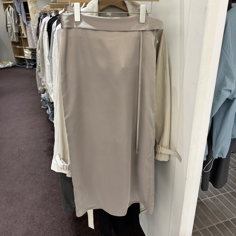 PITA/THEVERLIN韓國代購女裝新品熱賣時尚職業長裙褶皺緞面PITA/THEVERLIN長裙圖色2