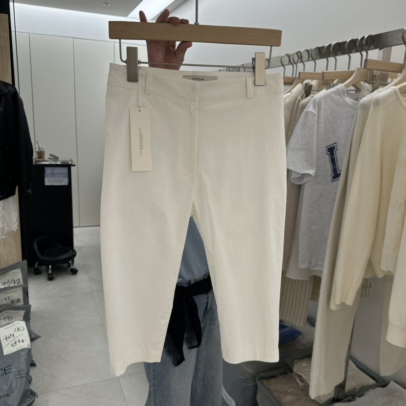 WRITTEN BY韓國東大門代購女士新品人氣時尚26春夏職業短褲WRITTEN BY短褲圖色1